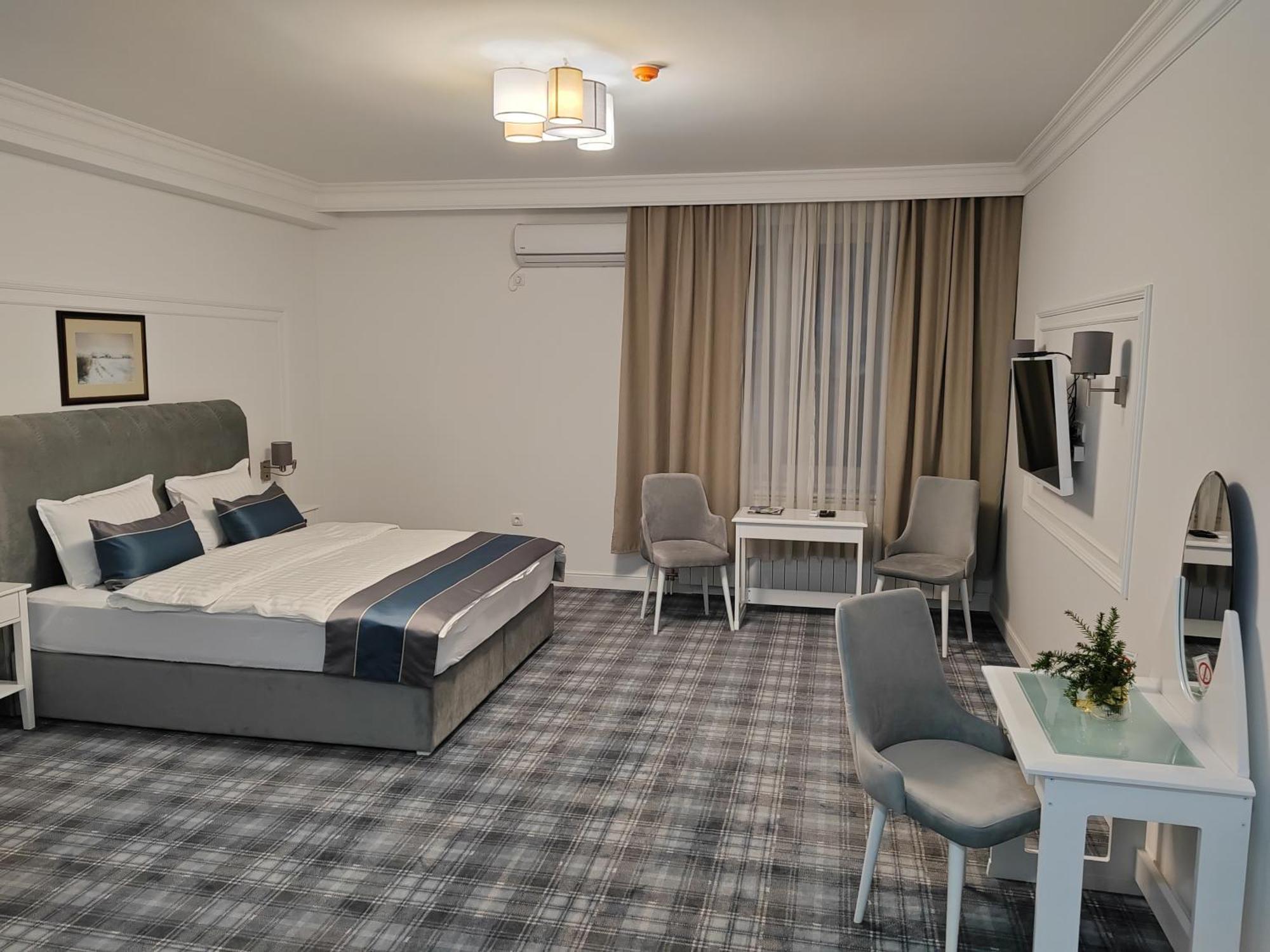 Hotel Mio City Kula Eksteriør bilde